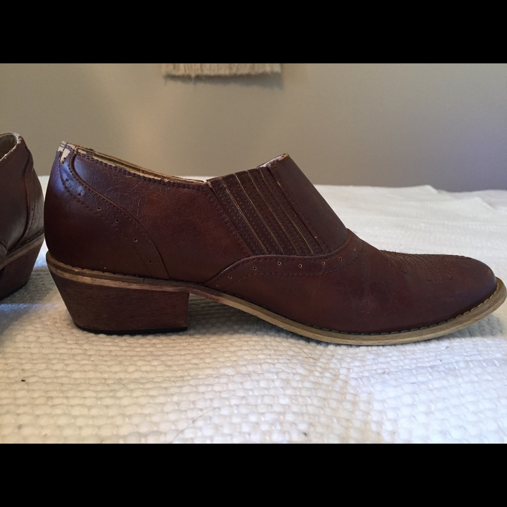 Vintage style shoes